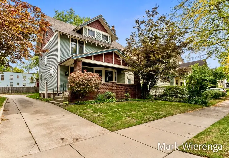 272 SE Henry Avenue Se, Grand Rapids, MI 49503 - Image #2