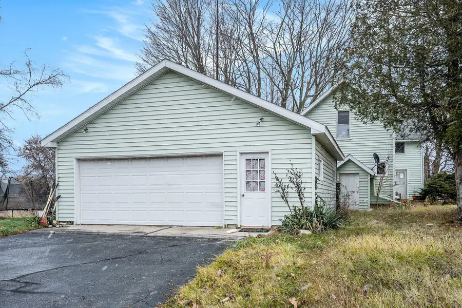 1088 W Remus Road, Mount Pleasant, MI 48858 - Image #3