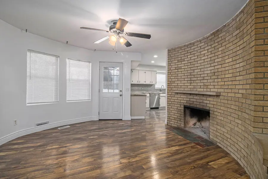 805 Landsdowne Avenue, Portage, MI 49002 - Image #2