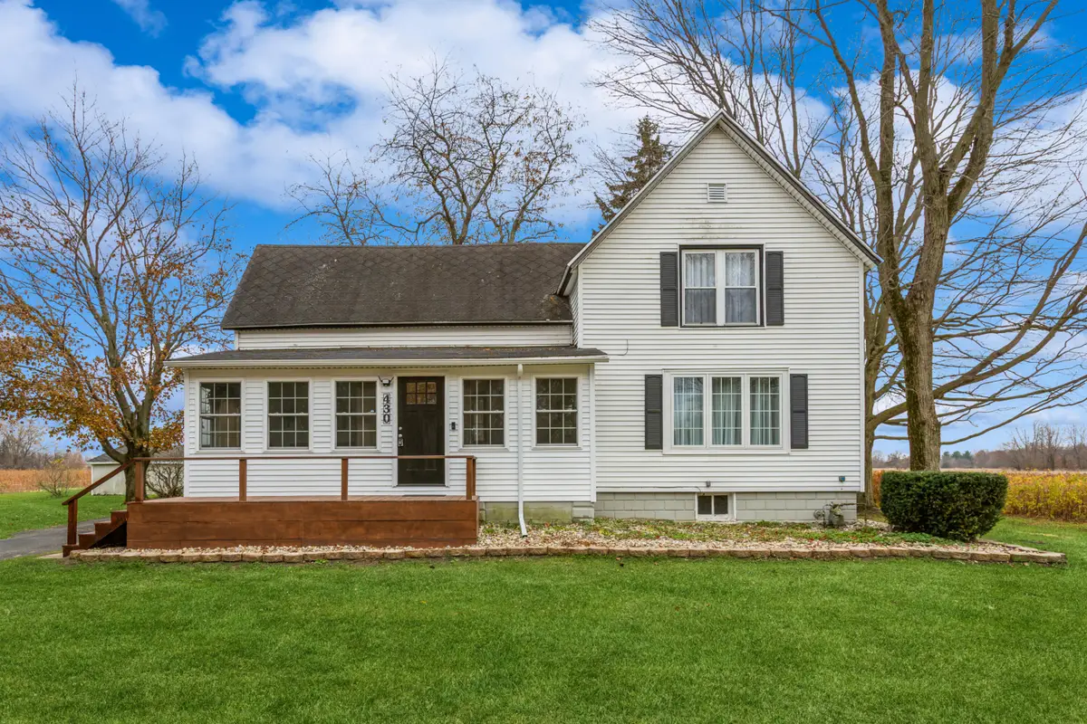 430 E John Beers Road, Saint Joseph, MI 49085 - Image #1