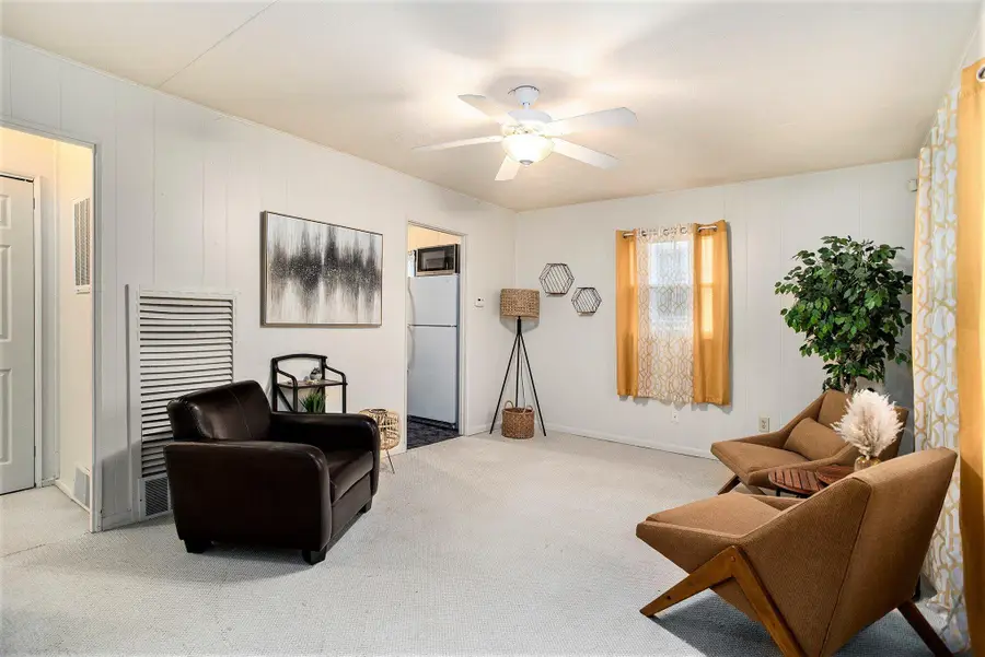 1021 Washburn Avenue, Kalamazoo, MI 49048 - Image #2