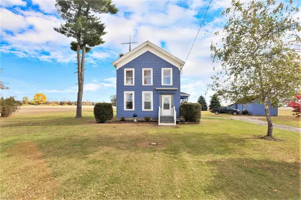 55637 Bennett Road, Leonidas, MI 49066