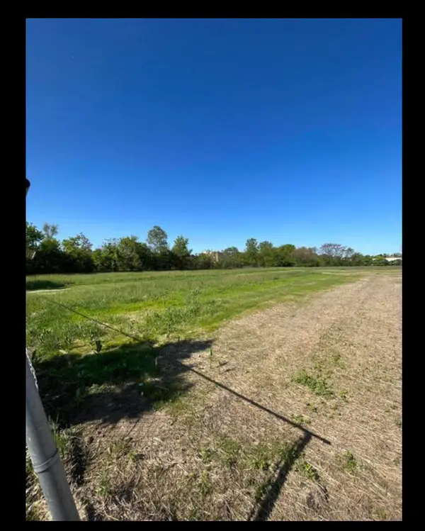 951 W Monroe Street, Jackson, MI 49202