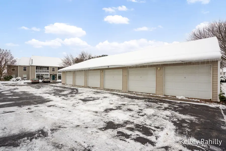 3151 Poplar Creek Drive Se #202, Grand Rapids, MI 49512 - Image #3