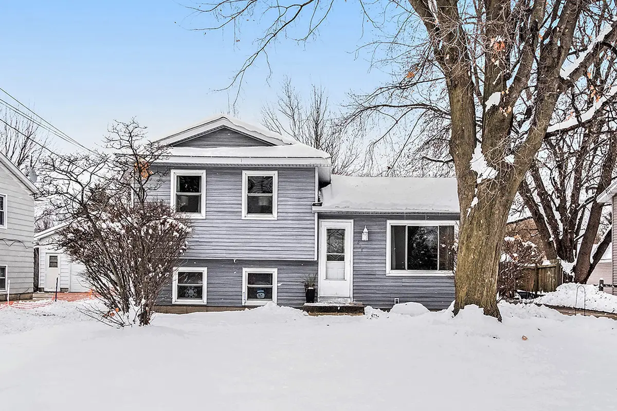 654 Westway Drive Nw, Grand Rapids, MI 49534 - Image #1