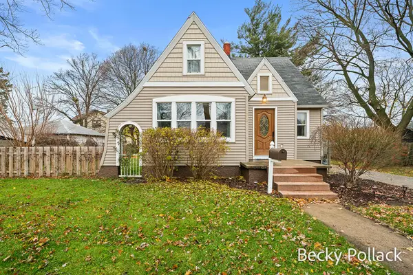 131 W 27th Street, Holland, MI 49423