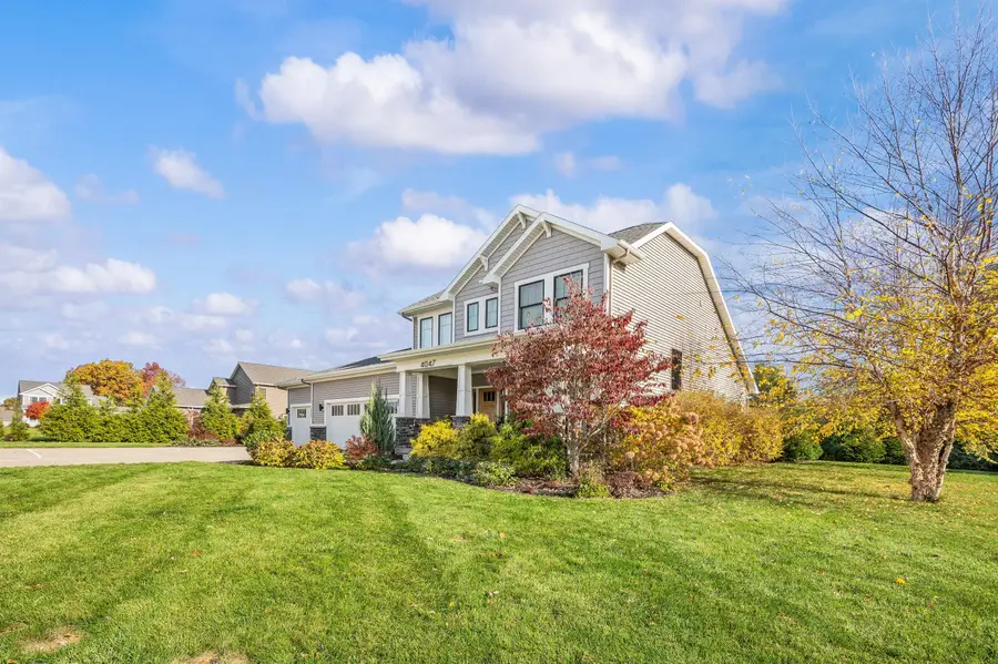 4047 Fox Woods Road, Saint Joseph, MI 49085 - Image #2