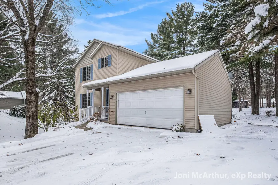 7264 High Timber Drive, Greenville, MI 48838 - Image #3