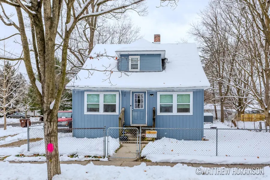 728 S Dibble Street, Hastings, MI 49058 - Image #2