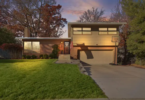 1353 Pinecrest Avenue Se, East Grand Rapids, MI 49506