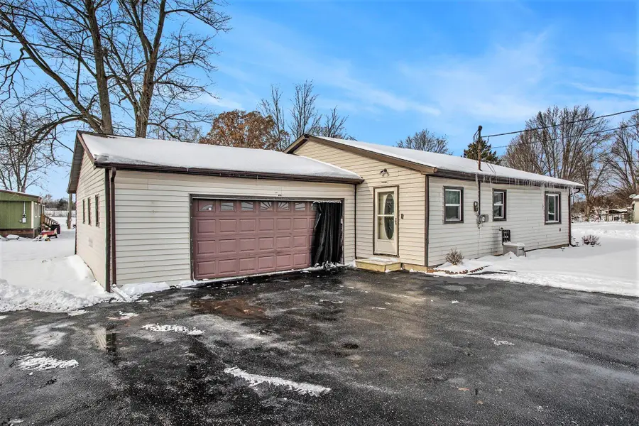 238 Mill Street, Burr Oak, MI 49030 - Image #3