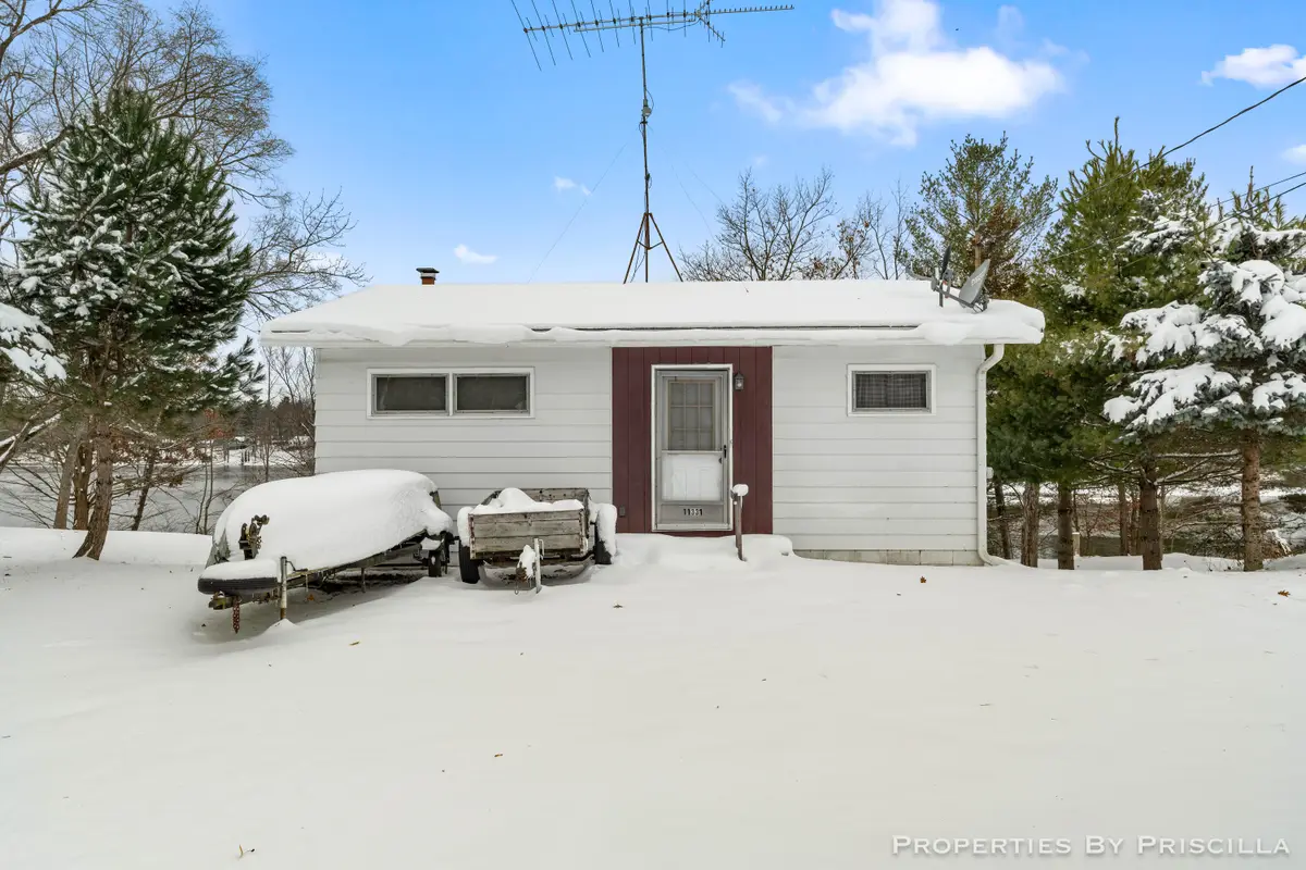 11331 Riverside Drive, Stanwood, MI 49346 - Image #1