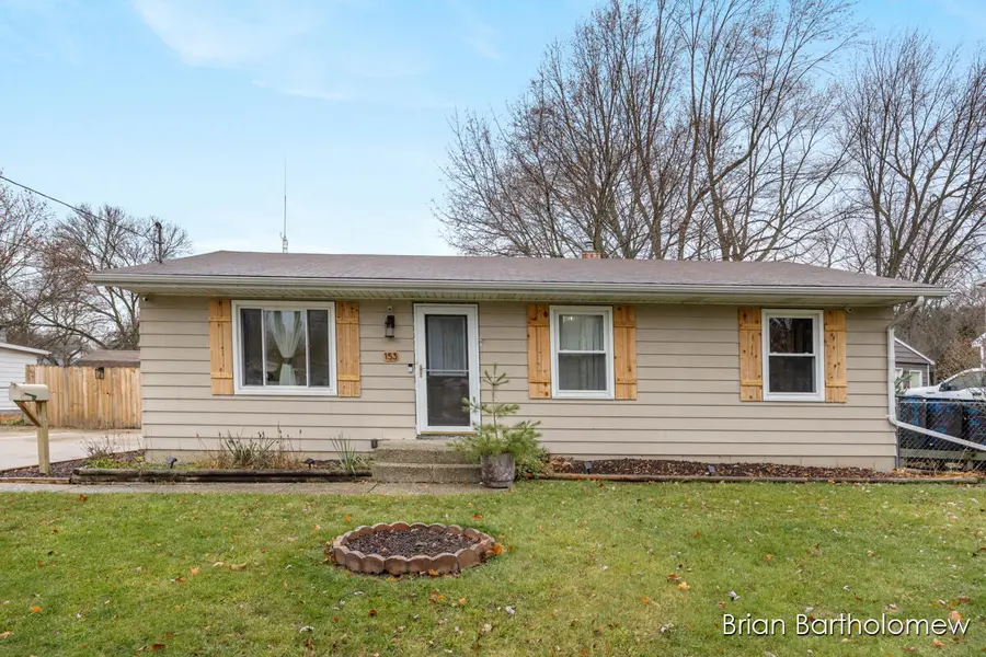 153 Gaylord Drive, Rockford, MI 49341 - Image #2