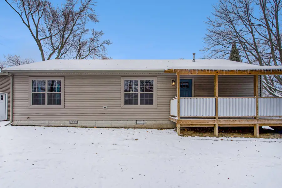 1070 Hawthorne Avenue, Ypsilanti, MI 48198 - Image #2