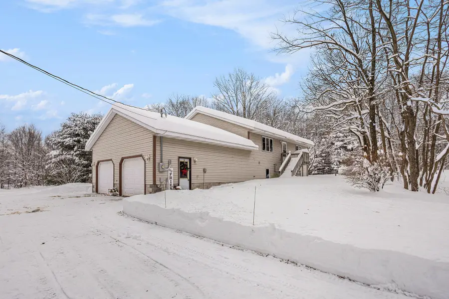 518 S 44th Avenue, Shelby, MI 49455 - Image #2
