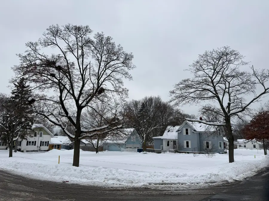 308 E River Street, Spring Lake, MI 49456 - Image #3