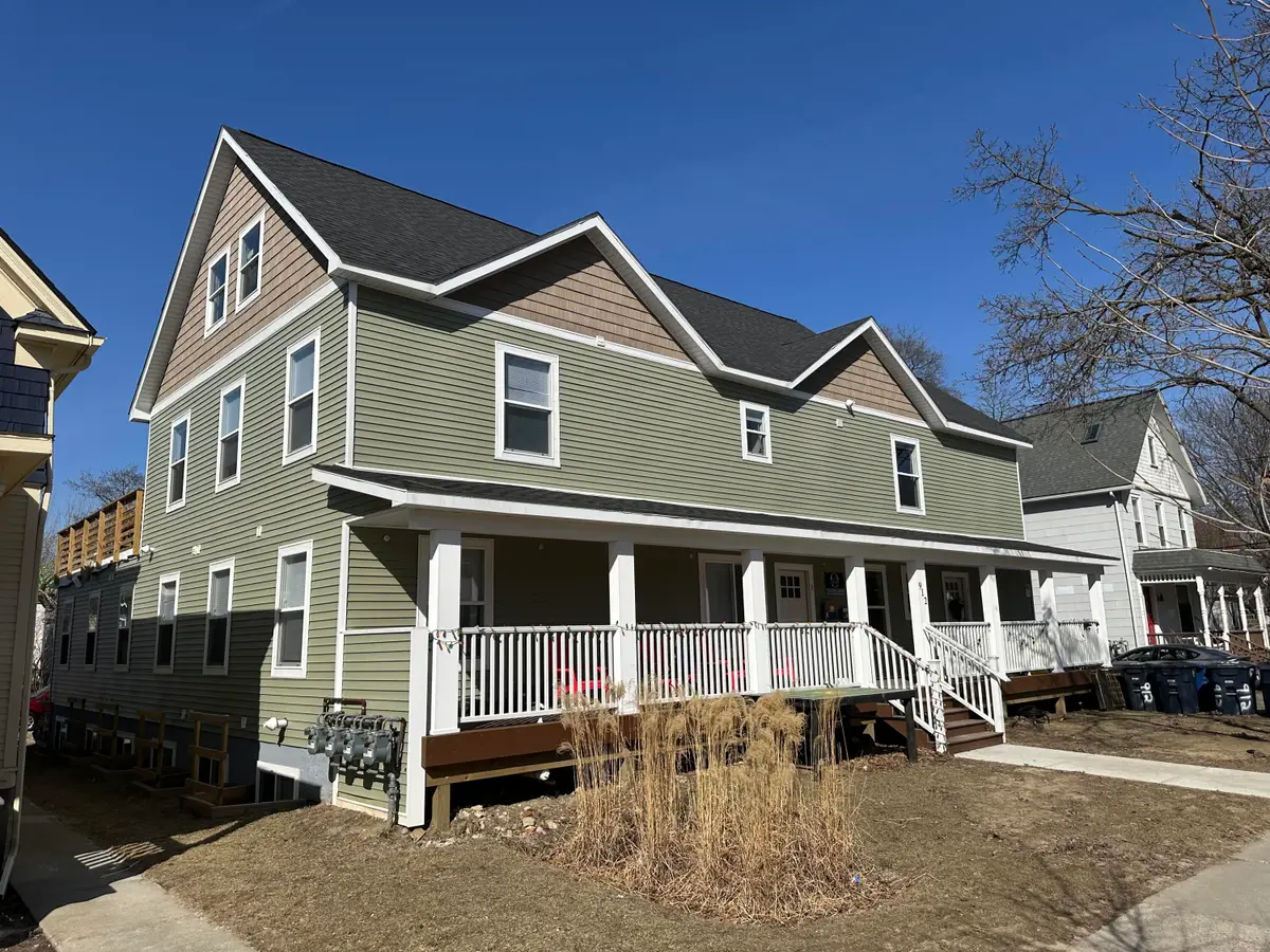 912 Mary Street, Ann Arbor, MI 48104 - Image #1