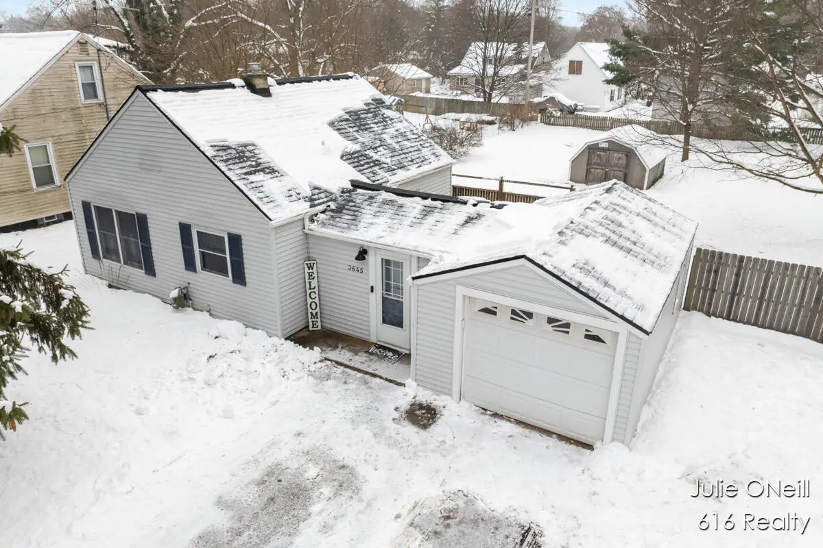 3645 Benjamin Avenue Ne, Grand Rapids, MI 49525 - Image #1