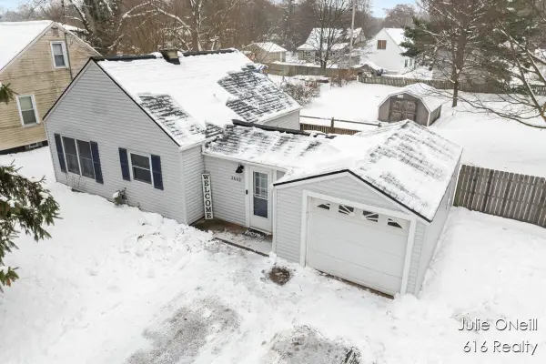 3645 Benjamin Avenue Ne, Grand Rapids, MI 49525