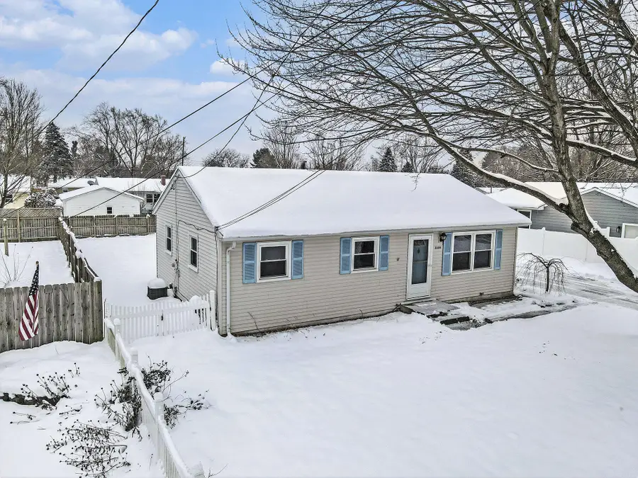 5590 Lucerne Avenue, Kalamazoo, MI 49048 - Image #2