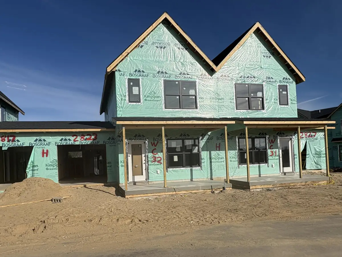 2823 Foxglove Lane, Kentwood, MI 49512 - Image #1