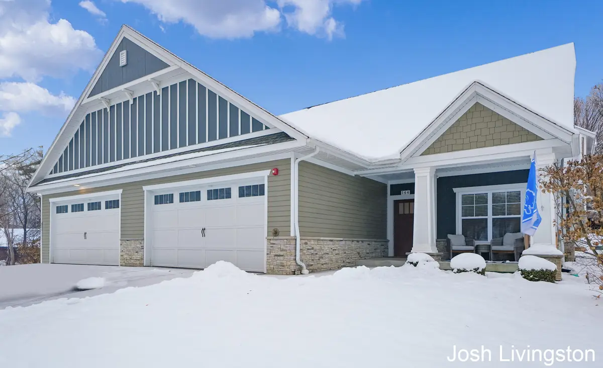 144 Tamarack Lane Ne #1B, Rockford, MI 49341 - Image #1