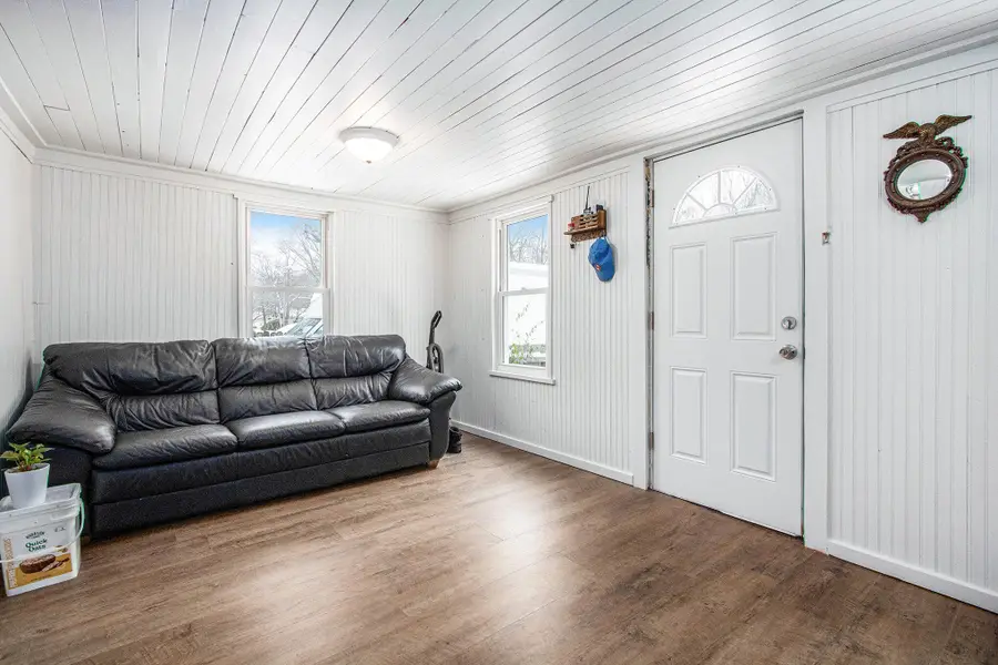 389 Parker Avenue, Benton Harbor, MI 49022 - Image #3