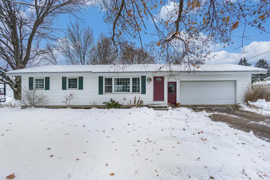 1081 Sir Knight Road, Plainwell, MI 49080 - Image #2