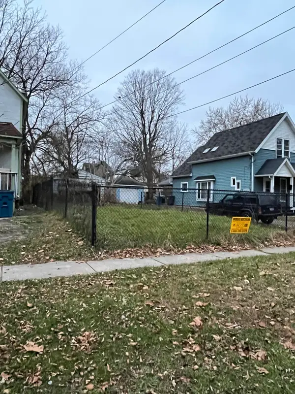 633 Trimble Avenue, Kalamazoo, MI 49048