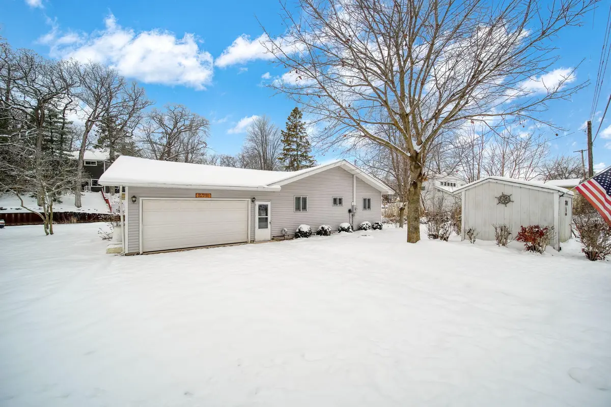 318 Cedar Street, Brooklyn, MI 49230 - Image #1