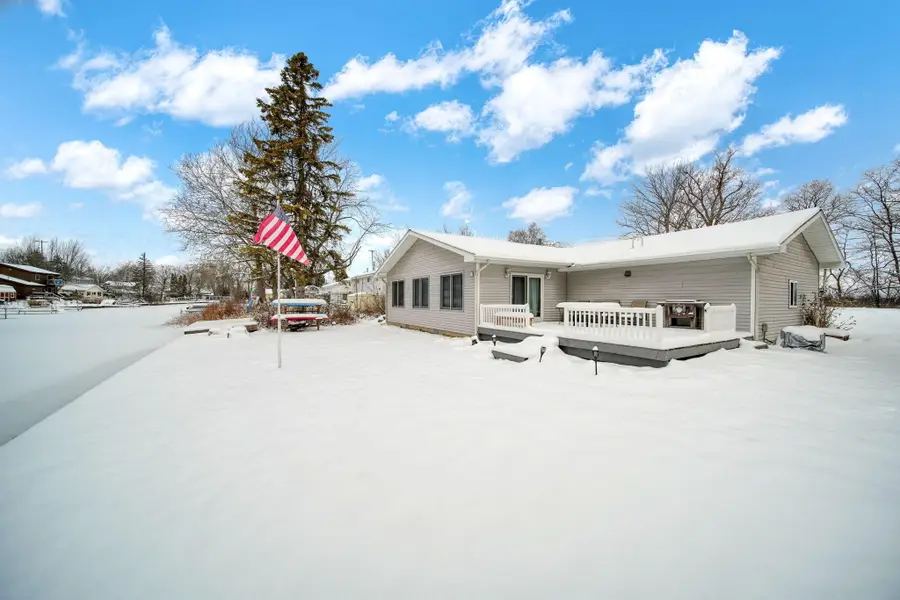 318 Cedar Street, Brooklyn, MI 49230 - Image #2