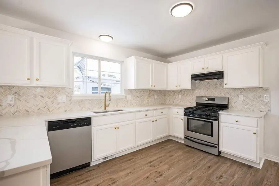 104 Logan Street, Mount Clemens, MI 48043 - Image #3