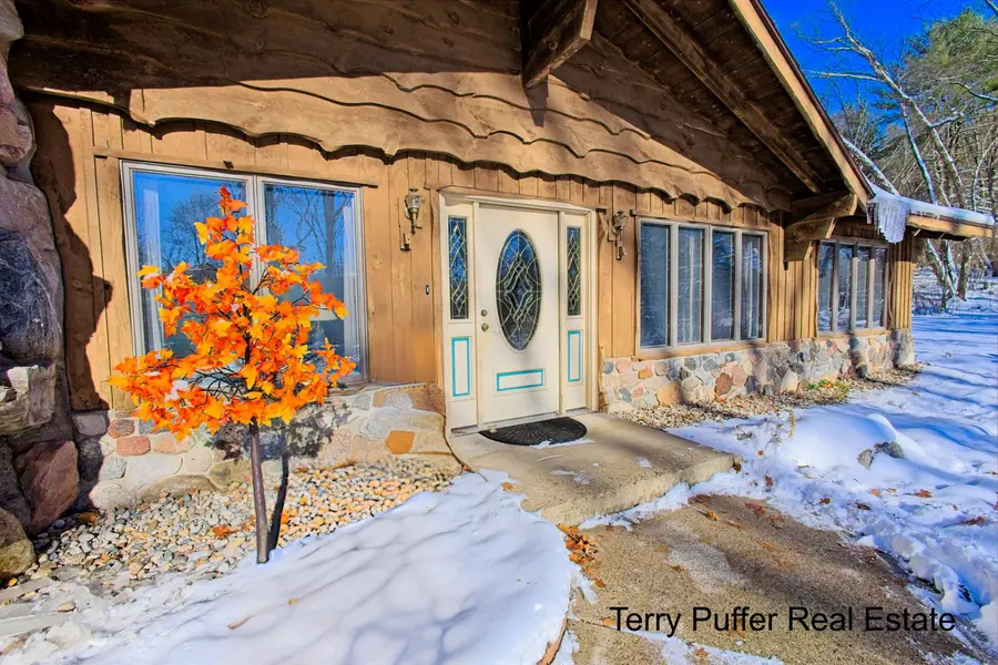 2291 20 Mile Road Nw, Kent City, MI 49330 - Image #3