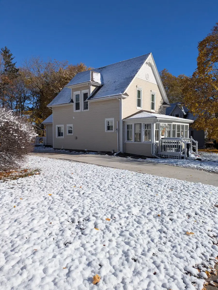 614 W Cass Street, Greenville, MI 48838 - Image #3