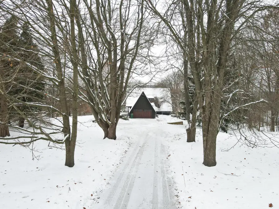 5577 Kenowa Avenue Sw, Grandville, MI 49418 - Image #2