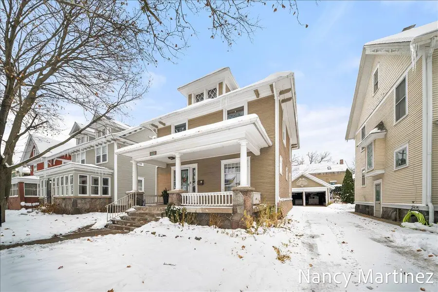 342 Hampton Avenue Se, Grand Rapids, MI 49506 - Image #2