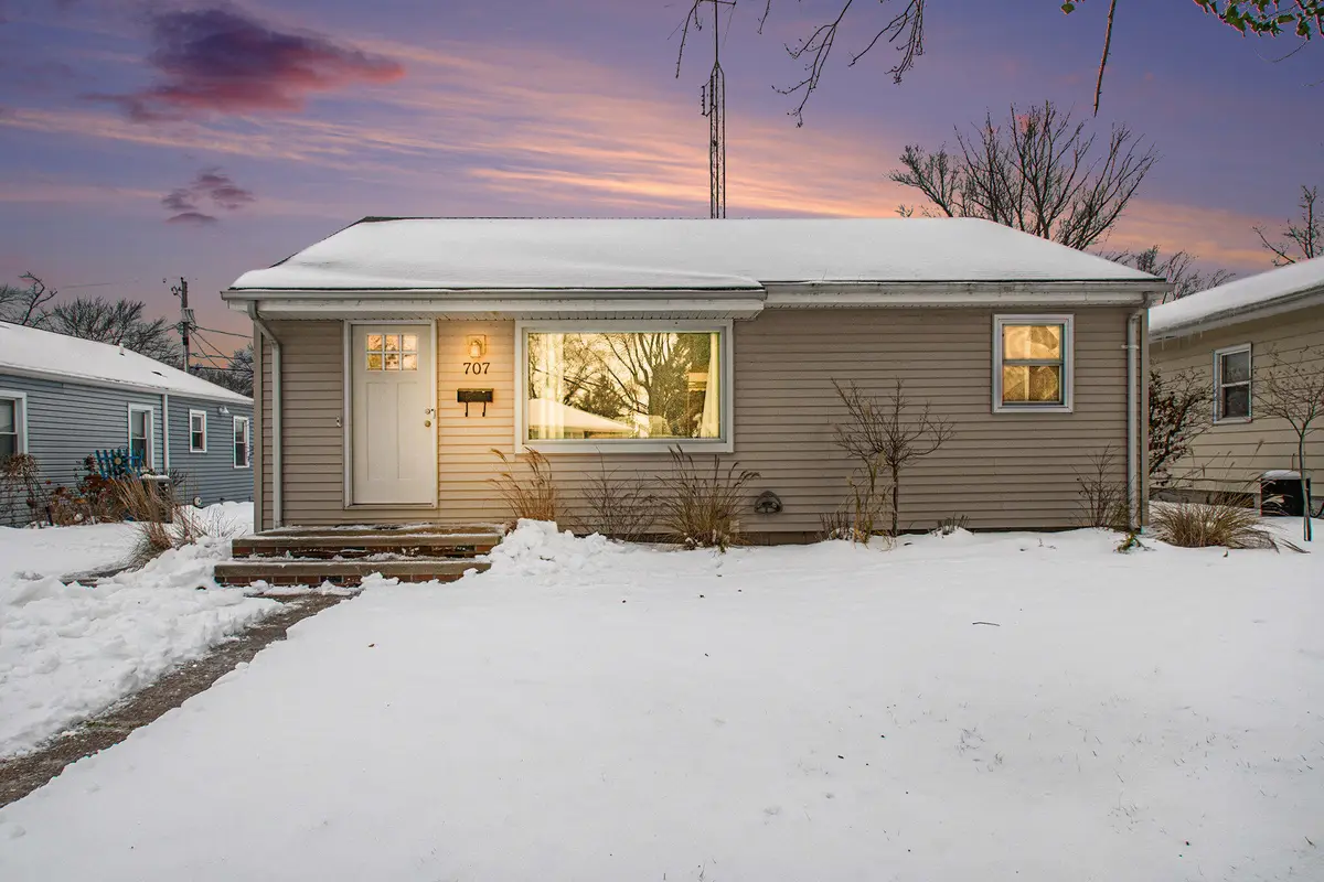 707 Botham Avenue, Saint Joseph, MI 49085 - Image #1