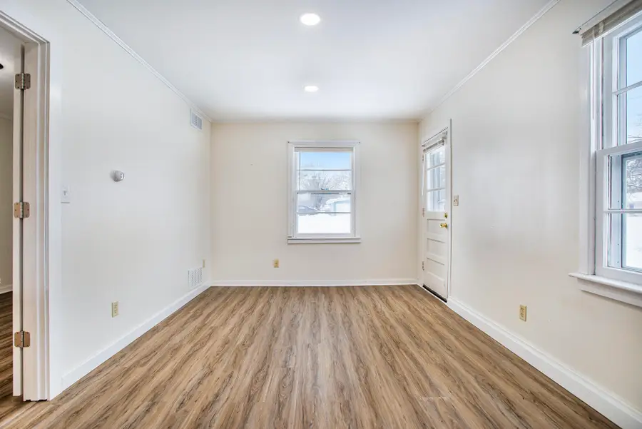 448 Richfield Avenue, Springfield, MI 49037 - Image #3