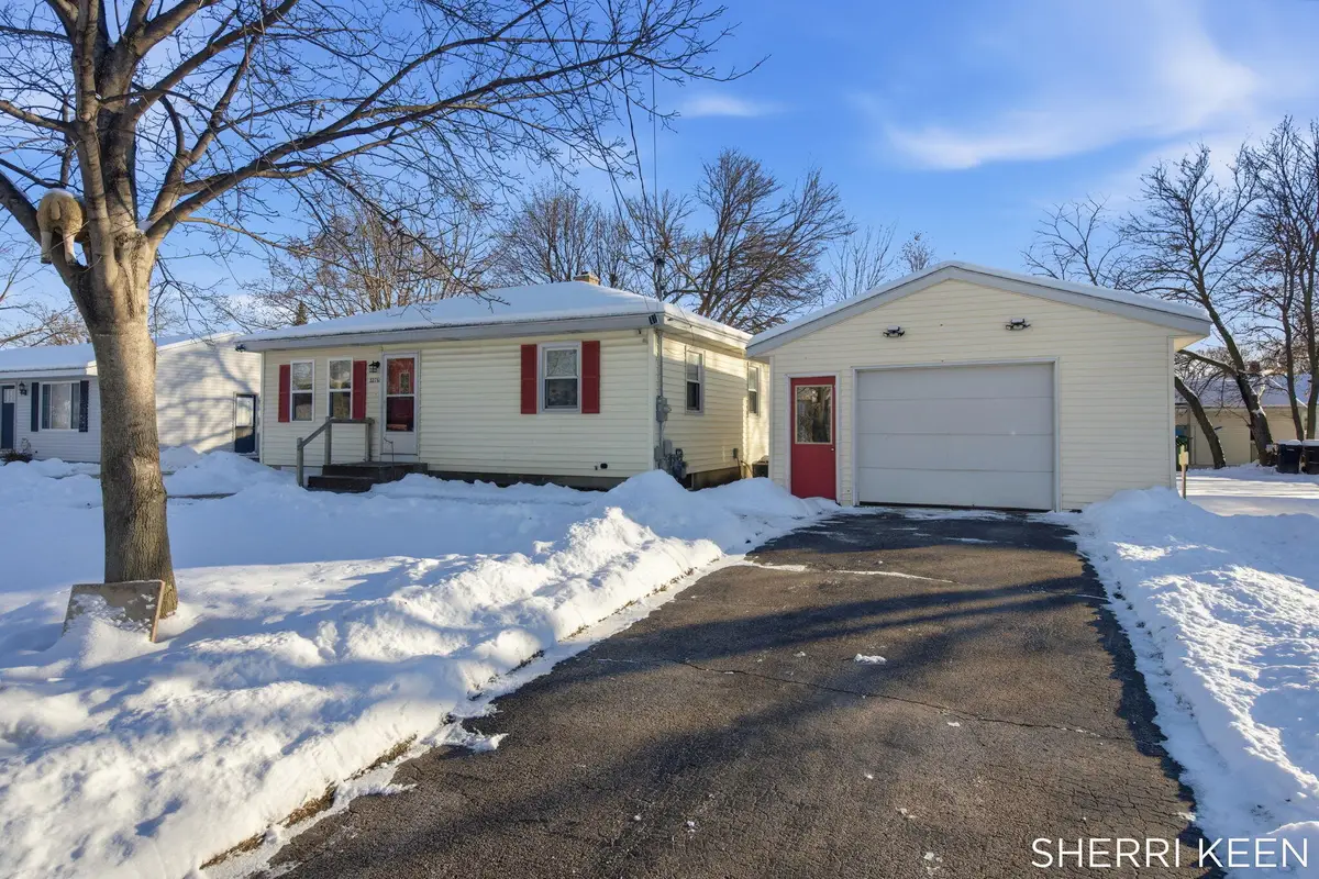 3276 Lombard Street Sw, Grandville, MI 49418 - Image #1