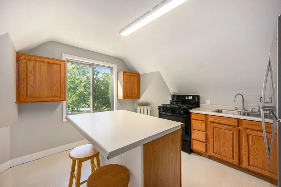 324 Stuart Avenue, Kalamazoo, MI 49007 - Image #3