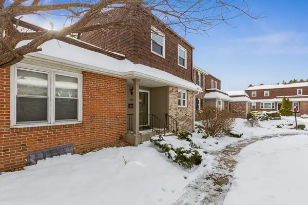 2583 Stratford Drive, St. Joseph, MI 49085