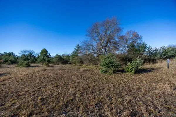 11253 Killarney Drive, Stanwood, MI 49346