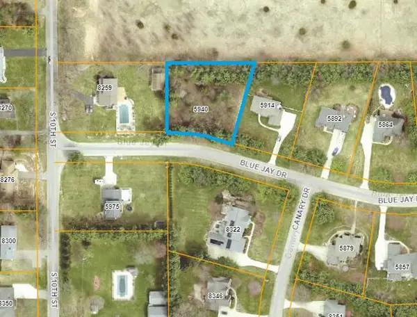 5940 Blue Jay Drive, Kalamazoo, MI 49009