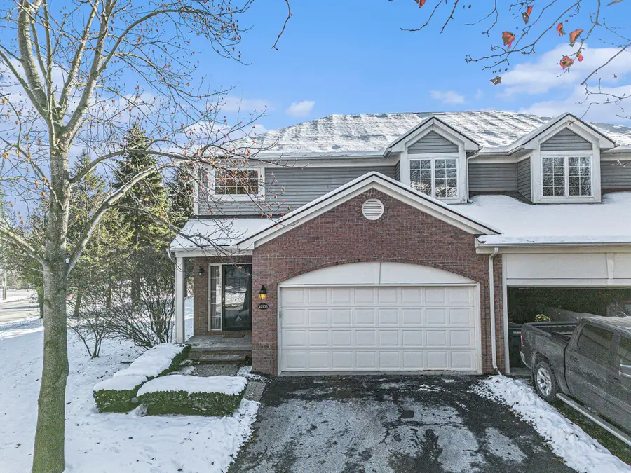 42905 River Bend Drive, Plymouth, MI 48170 - Image #2