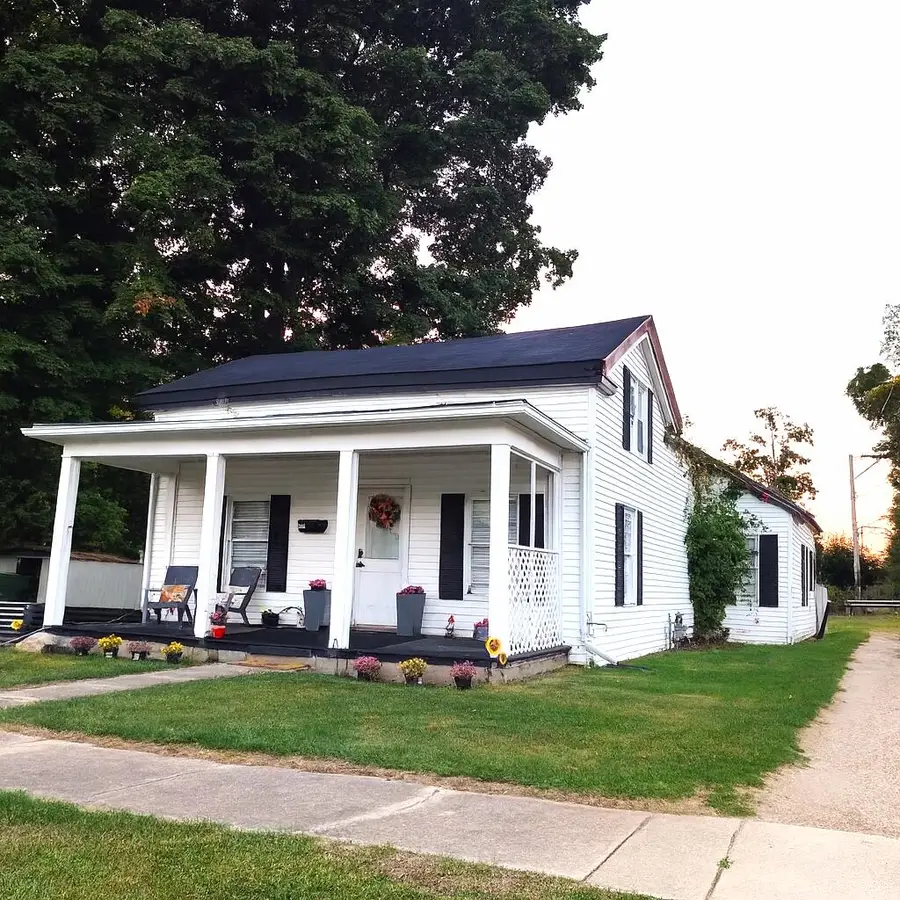 265 W 4th Street, Constantine, MI 49042 - Image #2