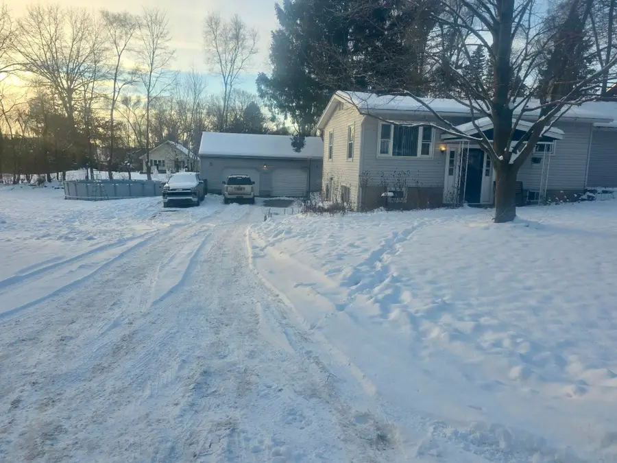 3668 Saint Mark Street, Jackson, MI 49201 - Image #2