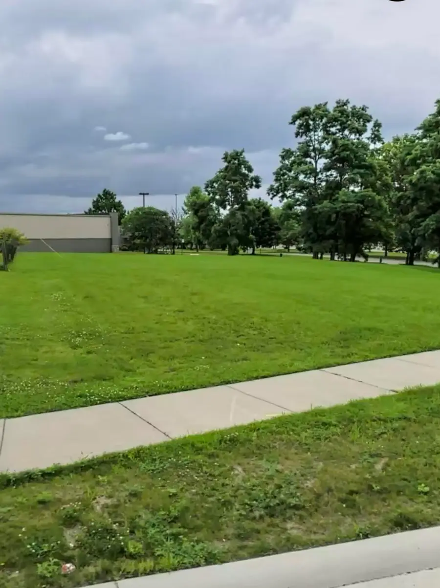 50272 Grand River Avenue, Wixom, MI 48393 - Image #3