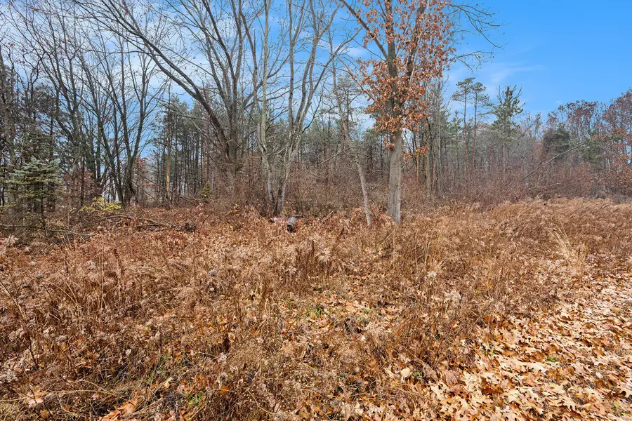 8120 Majestic Court #13, Kalamazoo, MI 49009 - Image #2