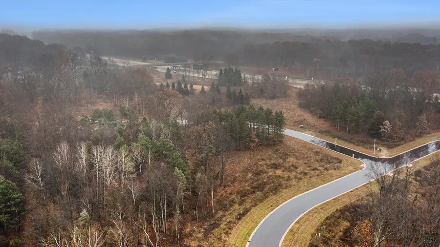 8190 Scots Pine Circle #12, Kalamazoo, MI 49009 - Image #2