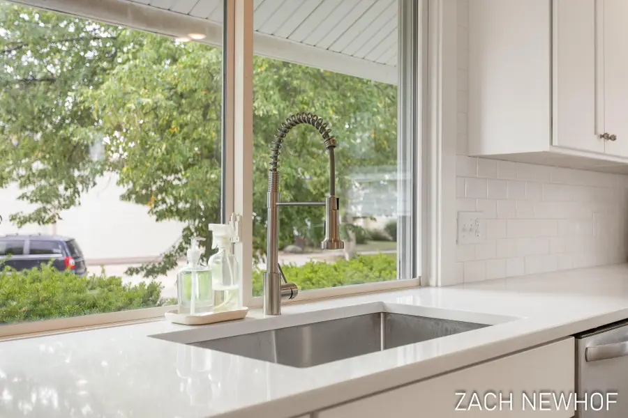 430 Washington Avenue, Holland, MI 49423 - Image #3